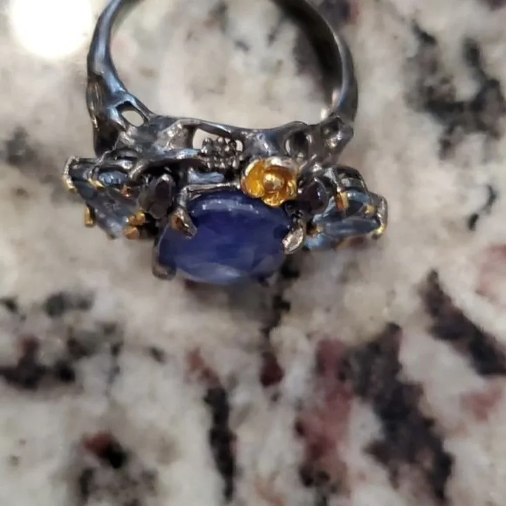 BEAUTIFUL BLUE LAPIS RING SIZE 9